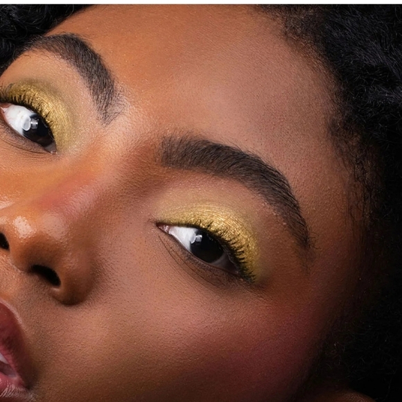 SeneGence Warm Gold Shimmer ShadowSense - Picture 6 of 8